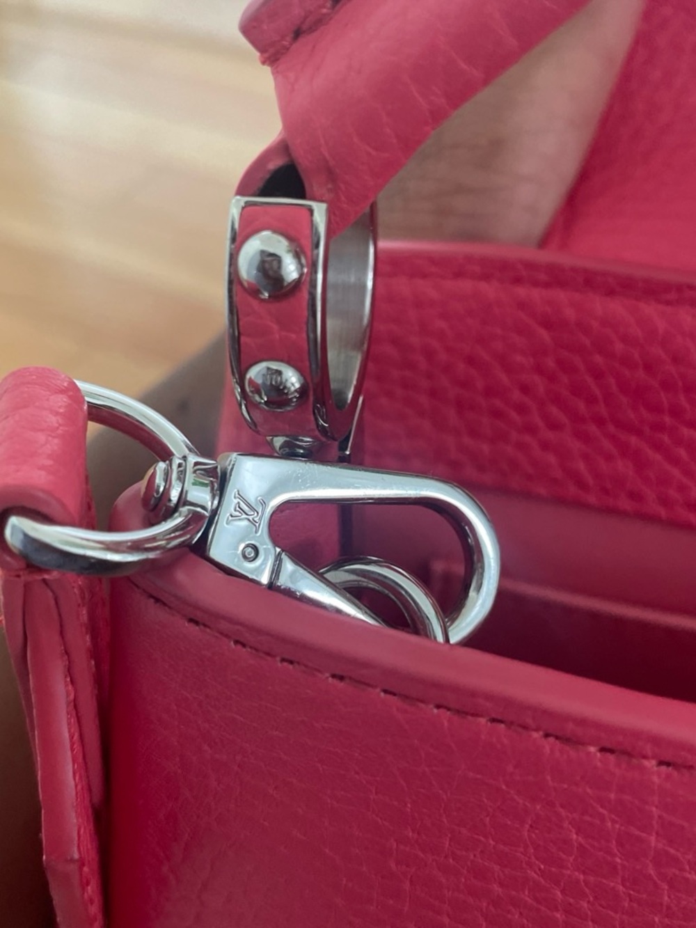 Louis Vuitton Hot Pink Mini Capucines Top-Handle Bag - Picture 4 of 4